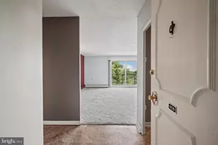 111 Chestnut Pl, Cherry Hill, NJ 08002 - Photo 12