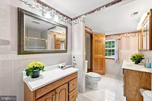 557 Covered Rd, Cherry Hill, NJ 08034 - Photo 26