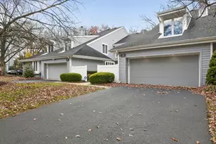 203 Sunshine Lakes Dr, Voorhees, NJ 08043 - Photo 2
