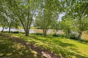 203 Sunshine Lakes Dr, Voorhees, NJ 08043 - Photo 6