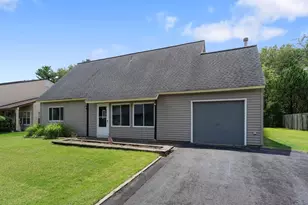 19 Penfield Ln, Sicklerville, NJ 08081 - Photo 2