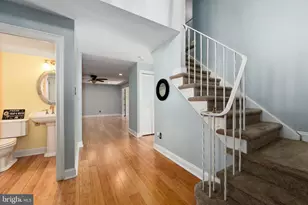 9 Forest Hill Dr, Cherry Hill, NJ 08003 - Photo 4