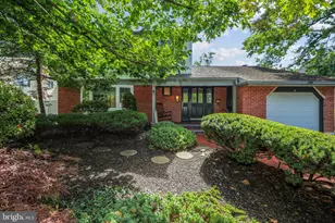 9 Forest Hill Dr, Cherry Hill, NJ 08003 - Photo 2