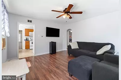 335 E Browning Road, Bellmawr, NJ 08031 - Photo 4