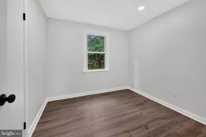 10 Bergen Avenue, Voorhees, NJ 08043 - Photo 12