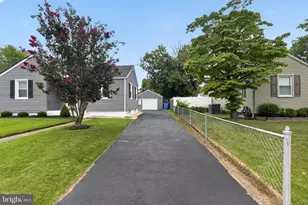 32 Stanford Rd, Cherry Hill, NJ 08034 - Photo 2