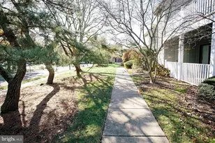 102 Gregorys Way, Voorhees, NJ 08043 - Photo 2