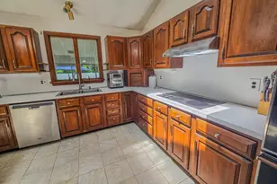33 Delwood Rd, Cherry Hill, NJ 08002 - Photo 10