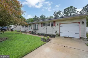 1209 Cedar Dr, Pine Hill, NJ 08021 - Photo 2