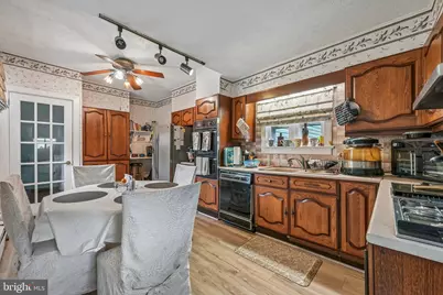 141 S 27th Street, Camden, NJ 08105 - Photo 12