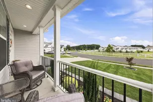 7 Champlain St, Sicklerville, NJ 08081 - Photo 4