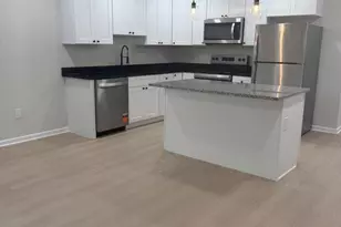568 Pfeiffer St, Camden, NJ 08103 - Photo 6