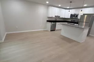 568 Pfeiffer St, Camden, NJ 08103 - Photo 4