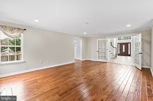 107 Renaissance Dr, Cherry Hill, NJ 08003 - Photo 16