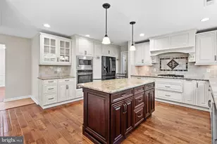 107 Renaissance Dr, Cherry Hill, NJ 08003 - Photo 20