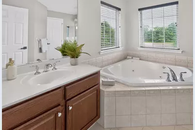 113 Christmas Tree Court, Sicklerville, NJ 08081 - Photo 18