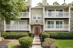 53 Kenwood Dr, Sicklerville, NJ 08081 - Photo 1