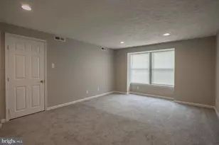 53 Kenwood Dr, Sicklerville, NJ 08081 - Photo 18