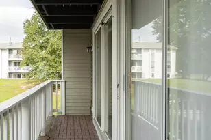 53 Kenwood Dr, Sicklerville, NJ 08081 - Photo 2