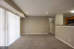 53 Kenwood Dr, Sicklerville, NJ 08081 - Photo 4