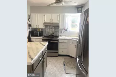 106 E Williams Avenue, Barrington, NJ 08007 - Photo 8