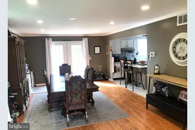 106 E Williams Avenue, Barrington, NJ 08007 - Photo 8