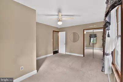 305 Grove Avenue, Berlin, NJ 08091 - Photo 18