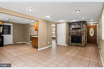 60 Trestle Avenue, Hammonton, NJ 08037 - Photo 6
