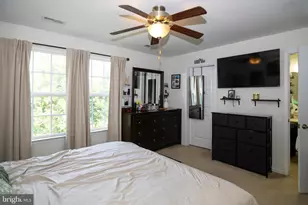 14 Village Green Ln, Sicklerville, NJ 08081 - Photo 18