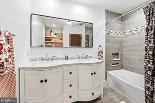 5 College Cir, Stratford, NJ 08084 - Photo 38