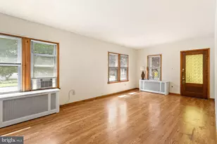 140 Albany Ave, Barrington, NJ 08007 - Photo 6