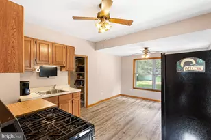 140 Albany Ave, Barrington, NJ 08007 - Photo 8