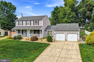 15 Westminster Dr, Voorhees, NJ 08043 - Photo 1
