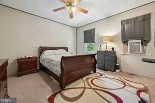324 Hunter St, Gloucester City, NJ 08030 - Photo 20