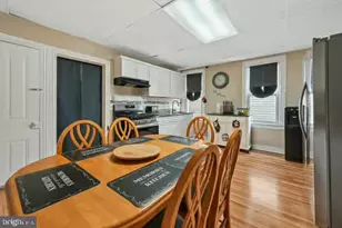 324 Hunter St, Gloucester City, NJ 08030 - Photo 14