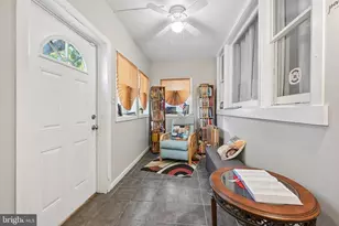 324 Hunter St, Gloucester City, NJ 08030 - Photo 4