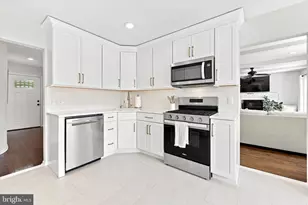 436 Valley Run Dr, Cherry Hill, NJ 08002 - Photo 14
