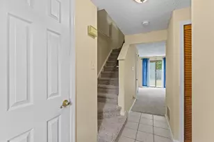 55 Victoria Manor Ct, Sicklerville, NJ 08081 - Photo 4