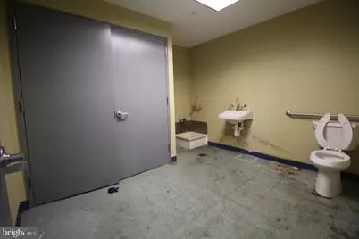 925 N 8th Street, Camden, NJ 08102 - Photo 10