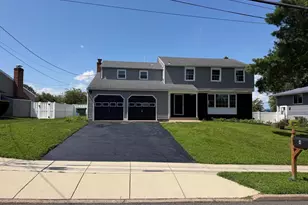 4 Bellows Ln, Cherry Hill, NJ 08002 - Photo 2