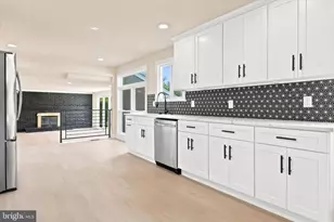4 Bellows Ln, Cherry Hill, NJ 08002 - Photo 8