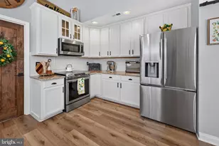 28 Canyon Dr, Berlin, NJ 08009 - Photo 14