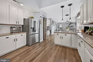 28 Canyon Dr, Berlin, NJ 08009 - Photo 12