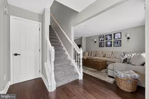 203 Tanglewood Dr, Sicklerville, NJ 08081 - Photo 2