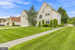 151 White Cedar Dr, Sicklerville, NJ 08081 - Photo 4