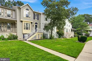 8 Wagon Wheel Dr, Sicklerville, NJ 08081 - Photo 2