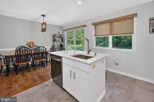 27 Grasmur Ct, Berlin, NJ 08009 - Photo 12