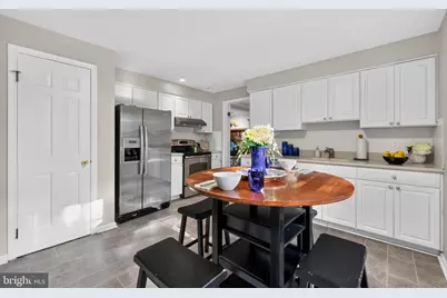 1021 Rymill Run, Cherry Hill, NJ 08003 - Photo 6