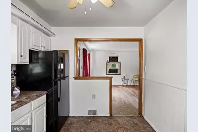 210 Countiss Avenue, Lindenwold, NJ 08021 - Photo 12