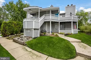 702 Abbey Ct, Sicklerville, NJ 08081 - Photo 1